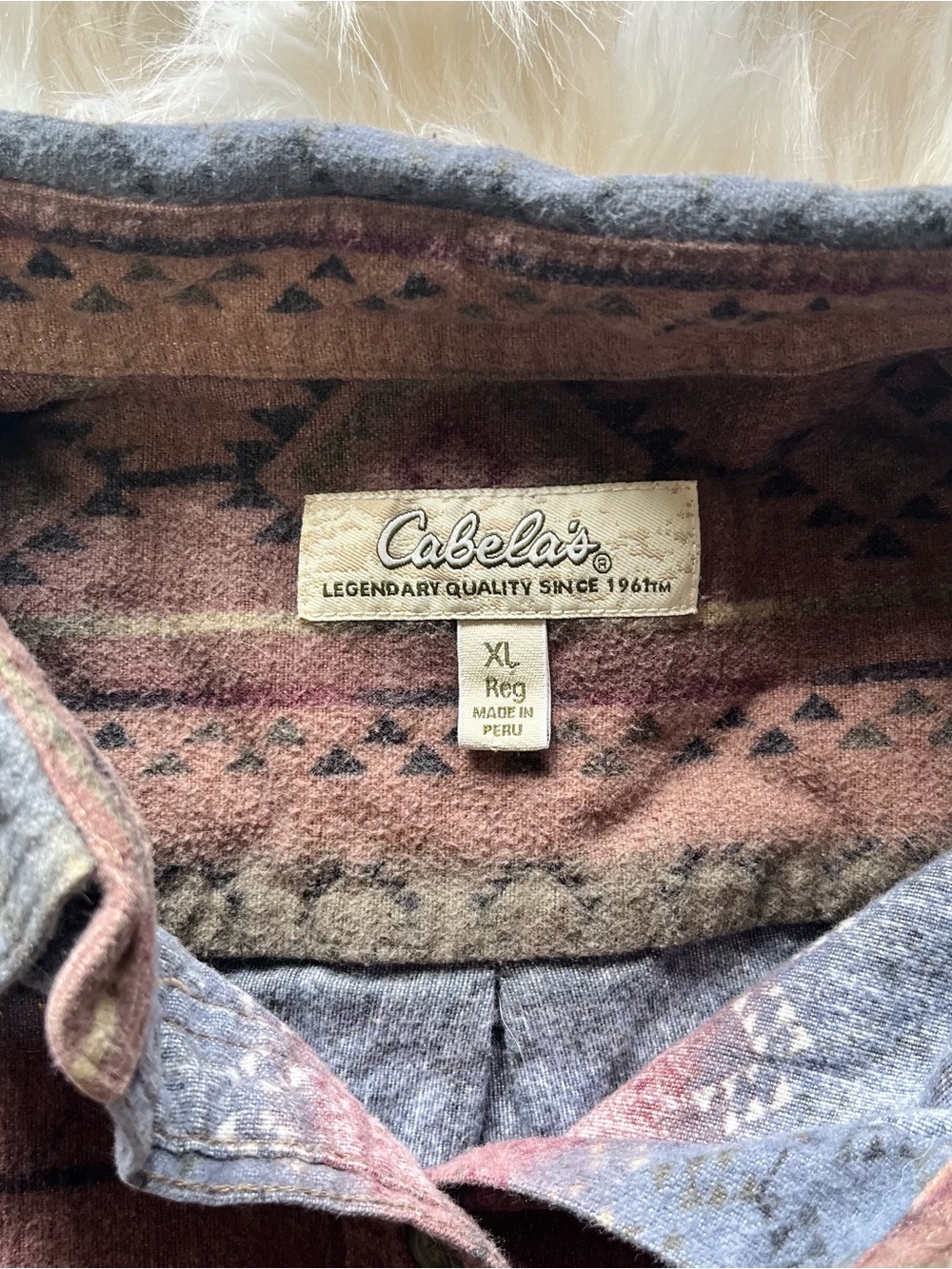 Cabelas Western Flannel Men's XL Southwestern Pattern - Picture 4 of 5